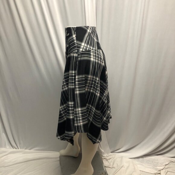 Studio Jax Black White Plaid Skirt Womens Size 4 Dark Acedemia A-Line Flare - Picture 2 of 8